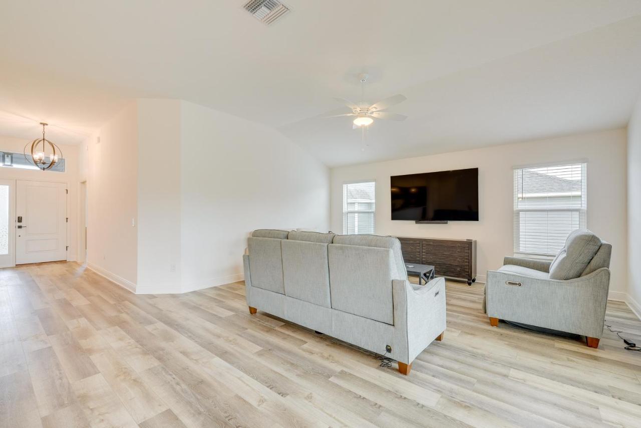 Updated Villages Retreat With Screened Patio! Leesburg Luaran gambar